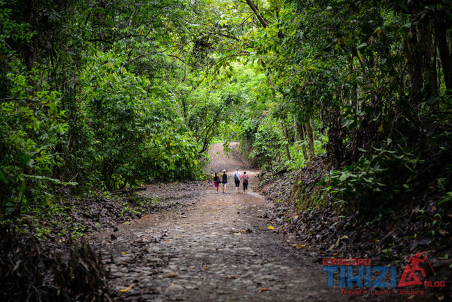 nauyaca hike